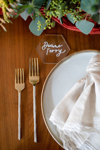 holiday hosting table place setting
