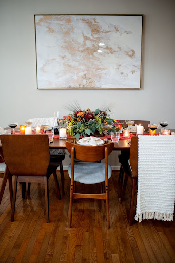 holiday hosting tablescape